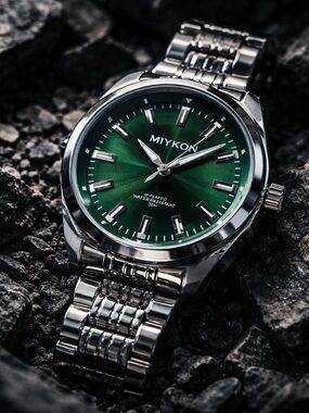 Miykon Men's Green Dial Stainless Steel Quartz Watch - Water Resistant